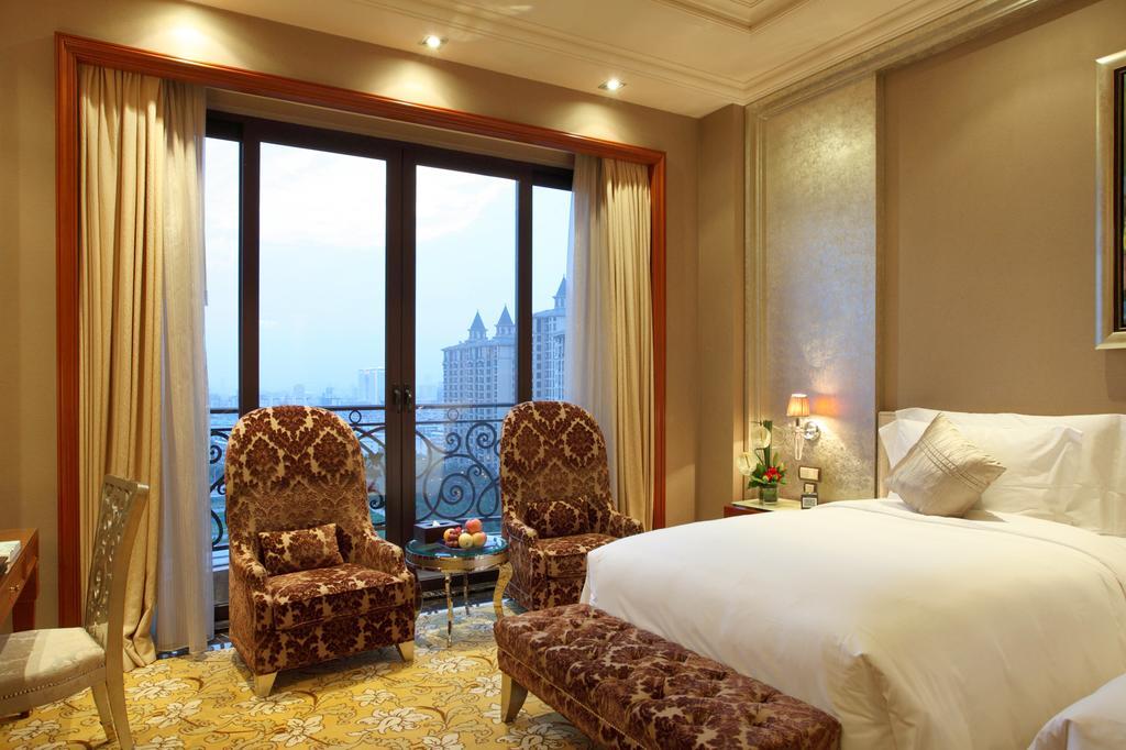 Chateau Star River Pudong Shanghai Hotel Kültér fotó